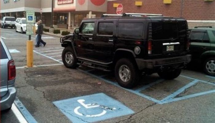 Parking Lot Disasters (55 pics)