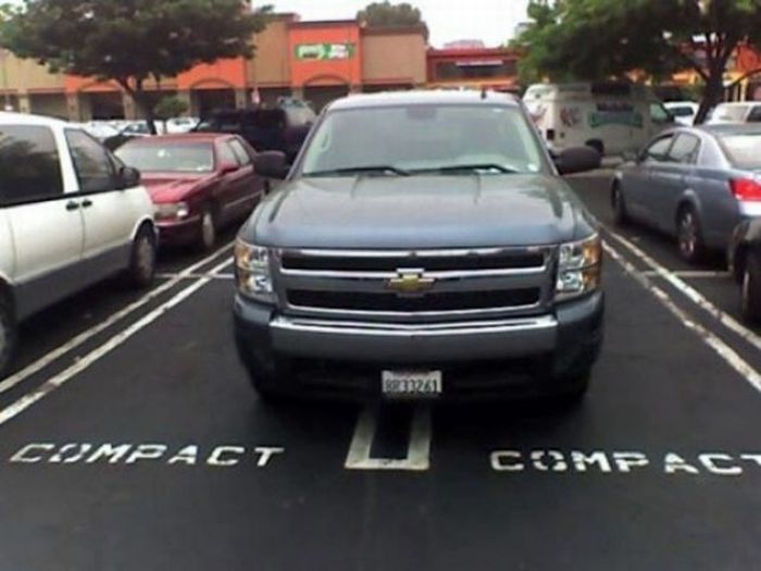 Parking Lot Disasters (55 pics)