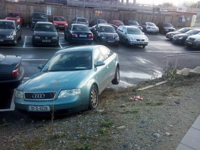 Parking Lot Disasters (55 pics)