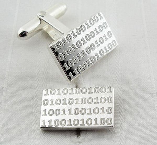 Geeky Cufflinks (17 pics)