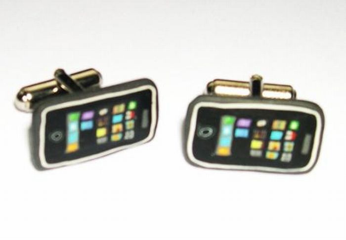 Geeky Cufflinks (17 pics)