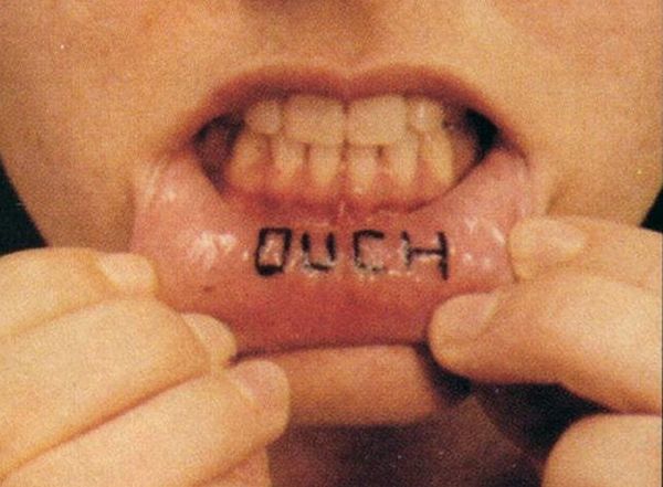 The Worst Lip Tattoos (10 pics)