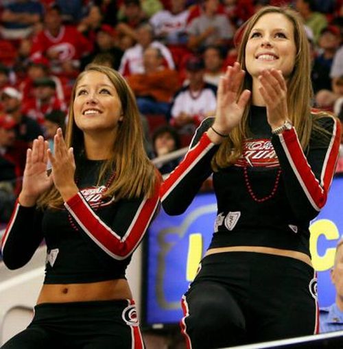 NHL Ice Girls (47 pics)