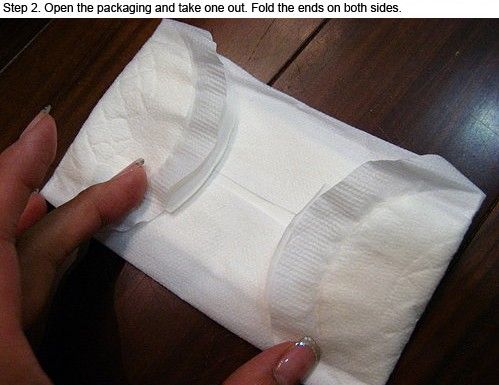 How To Make Slippers Out Of Sanitary Pads (7 pics)