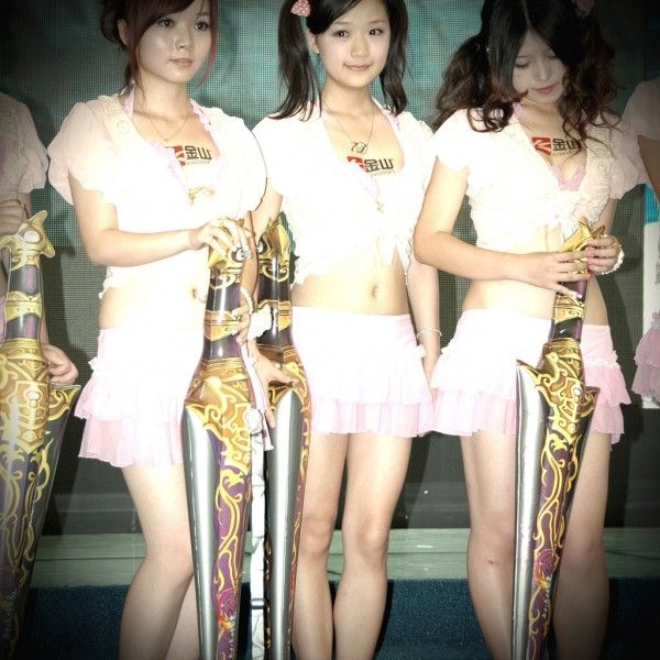 Girls of ChinaJoy 2010 (52 pics)