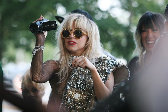 Lady Gaga Goes Crowd Surfing 17 Pics Video