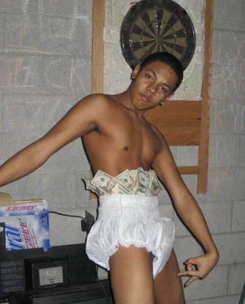 The Most Hilarious Gangsters (25 pics)