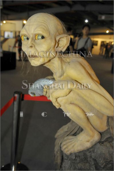 Shanghai International Film Prototype Exhibition (27 pics)