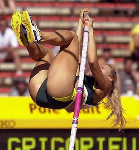 Sexy Female Athletes (30 pics) .