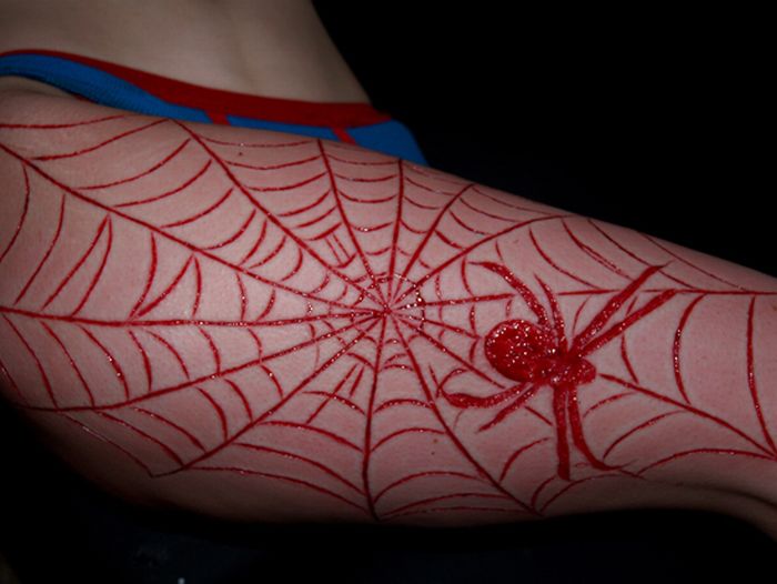 Insane Scarification Tattoos (25 pics)