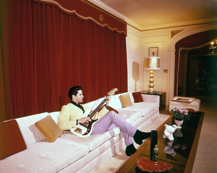Rare Images of Elvis (21 pics)