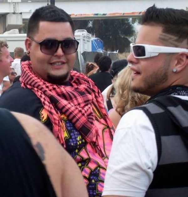 Modern Hippies (54 pics)