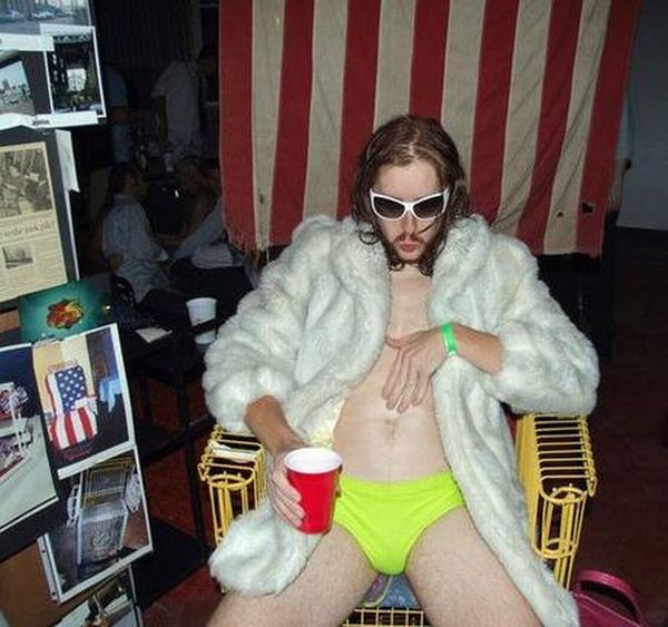Modern Hippies (54 pics)