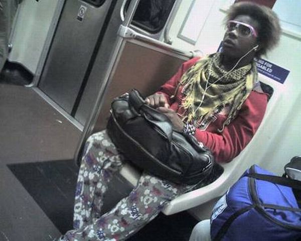 Modern Hippies (54 pics)