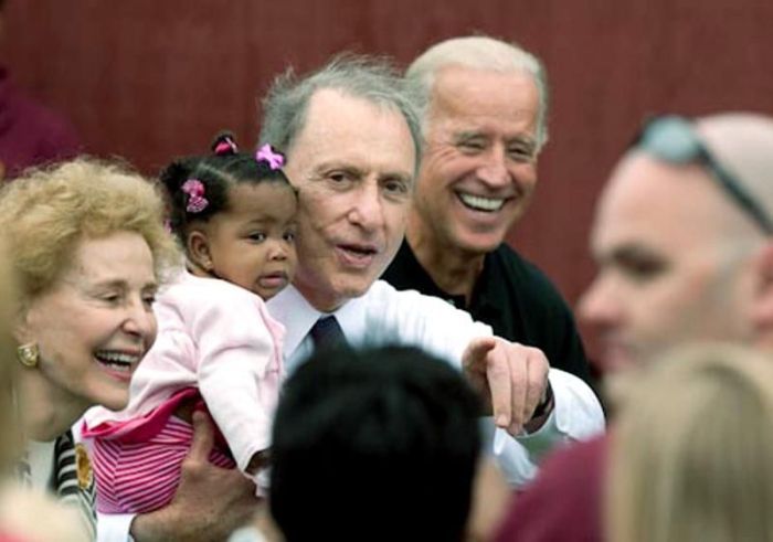 Politicians with Kids (21 pics)