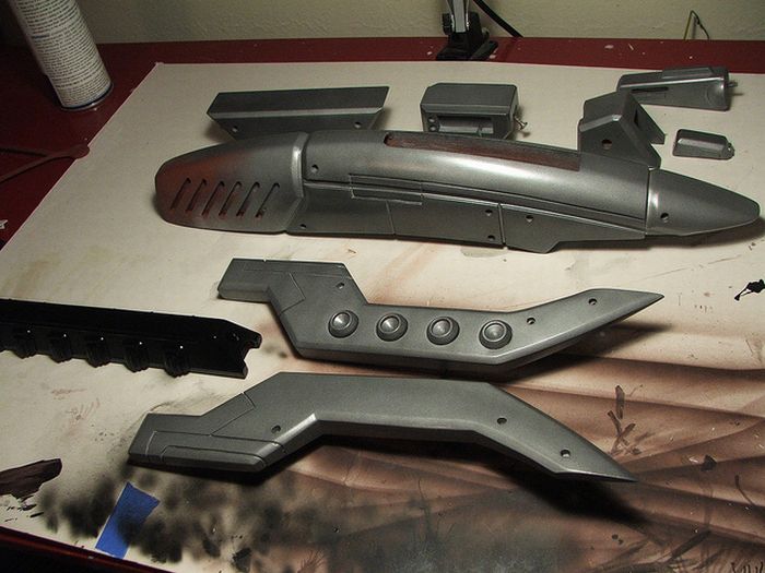 Mass Effect M8 Avenger Assault Rifle (61 pics)