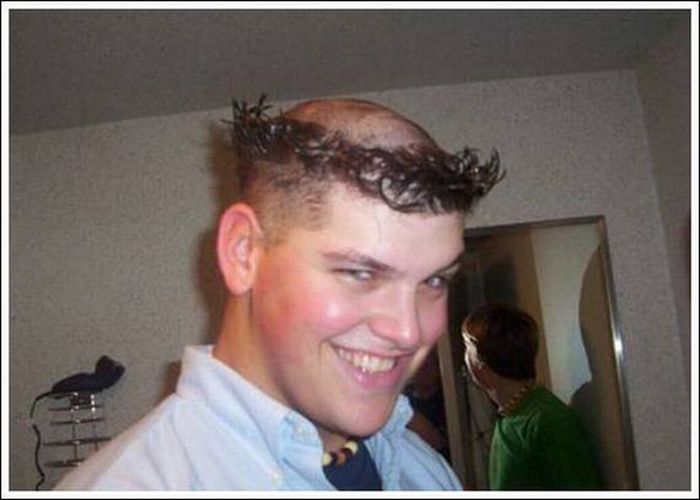 Odd Haircuts (17 pics)