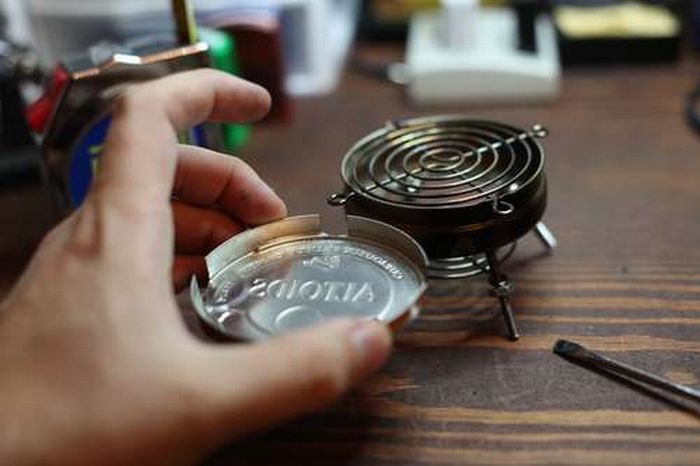Altoids Sours BBQ Grill (8 pics)