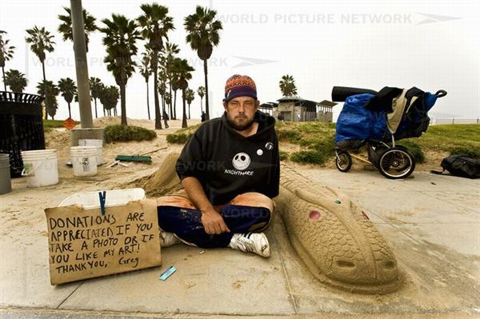 California's Most Creative Panhandlers (23 pics)