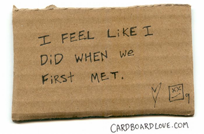 Cardboard Love (88 pics)