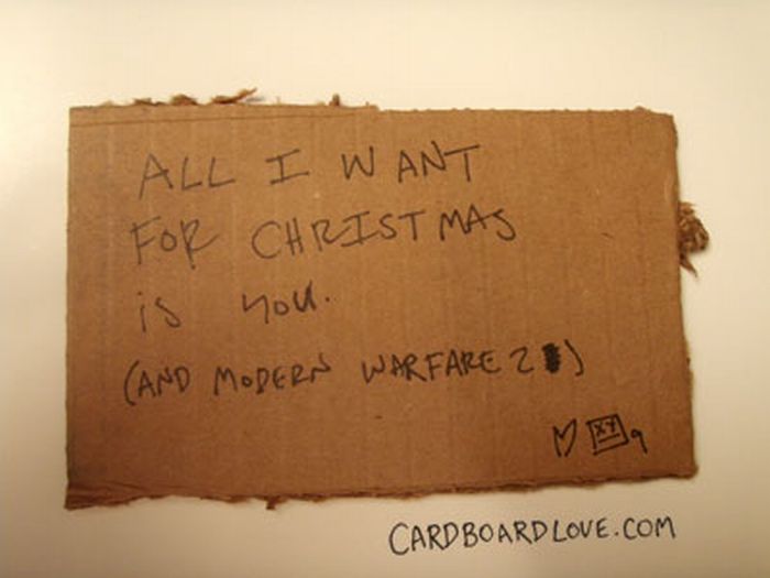 Cardboard Love (88 pics)