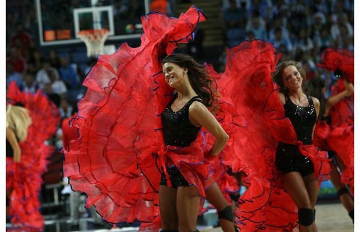 Cheerleaders at the FIBA World Championships (32 pics)