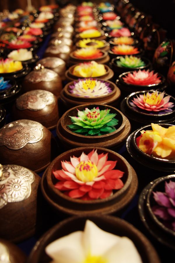 Beautiful Soap Flowers (12 pics)