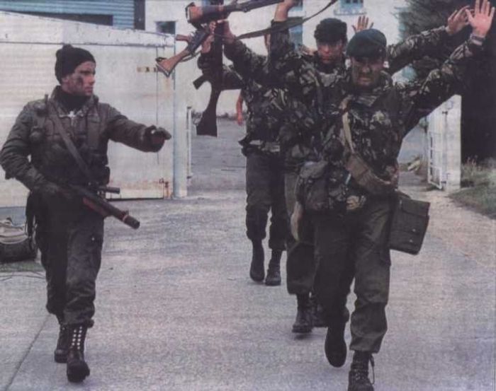 This is War (80 pics)