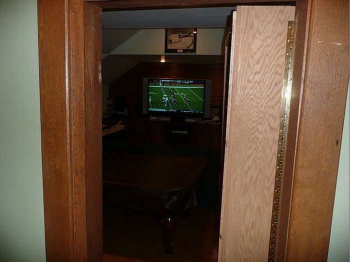 Bookcase for Men (3 pics)