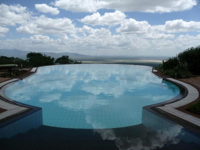 The Most Beautiful Infinity Pools (25 pics)