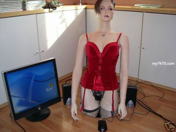 PC Girl (6 pics)