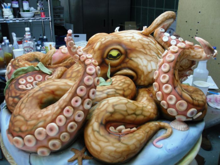 Giant Octopus Cake (6 pics)