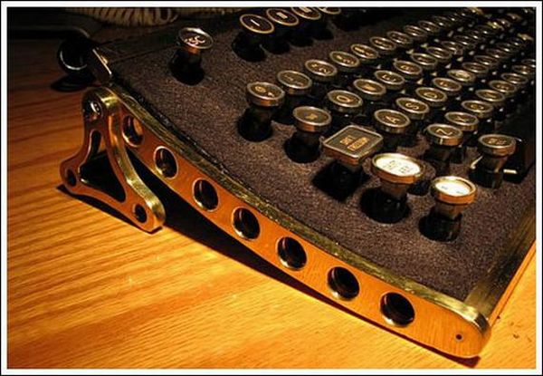 Steampunk Keyboard (43 pics)