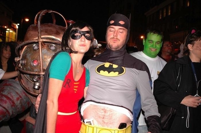 Fat Batmans and Spidermans (50 pics)
