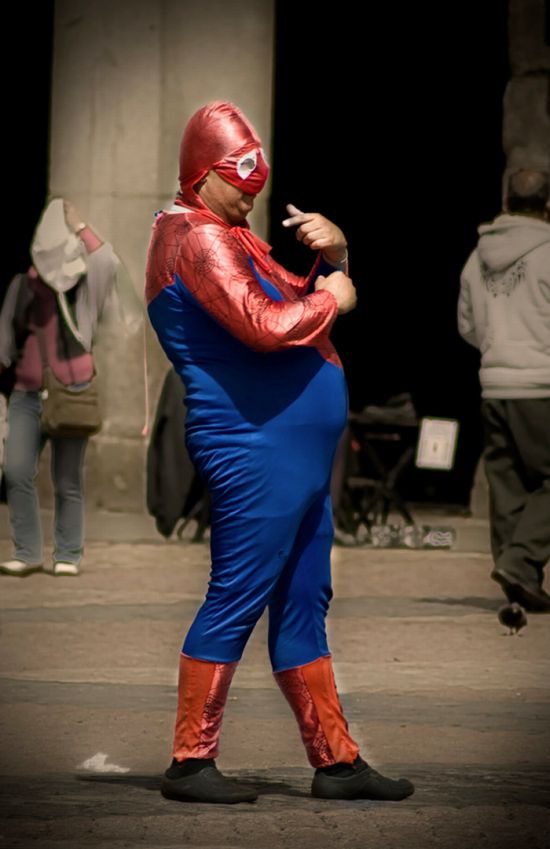 Fat Batmans and Spidermans (50 pics)