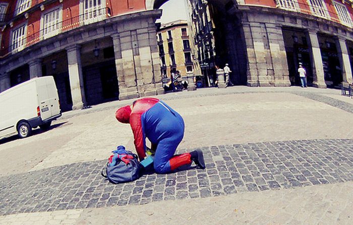 Fat Batmans and Spidermans (50 pics)