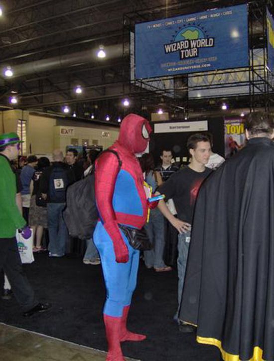 Fat Batmans and Spidermans (50 pics)