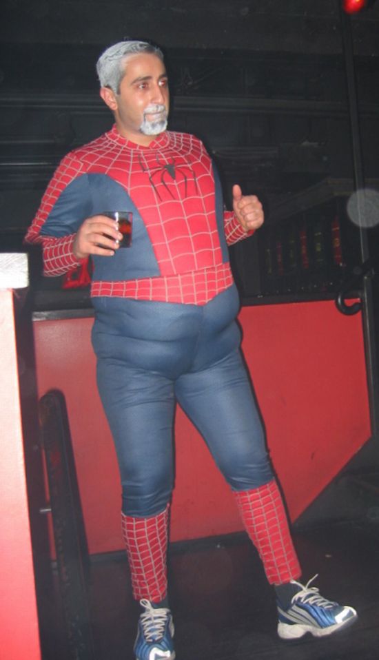 Fat Batmans and Spidermans (50 pics)