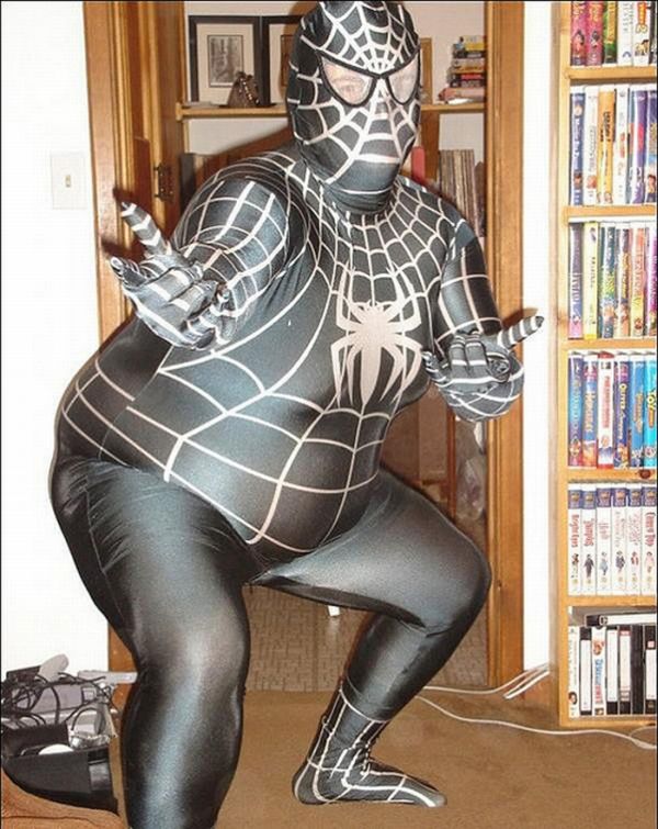 Fat Batmans and Spidermans (50 pics)