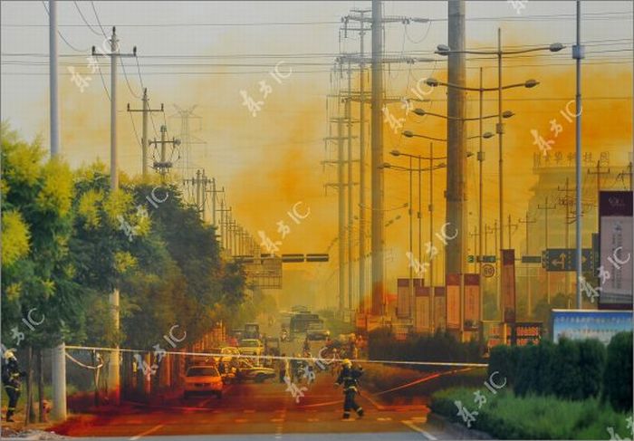 Acid Leak in China (13 pics)