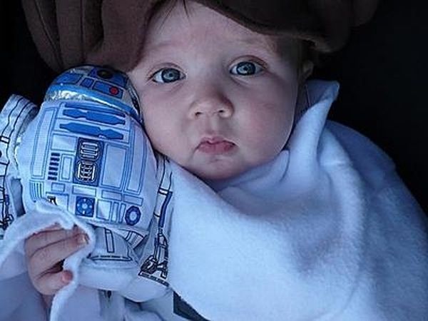 Adorable Pictures of Kids in Star Wars Costumes (15 pics)