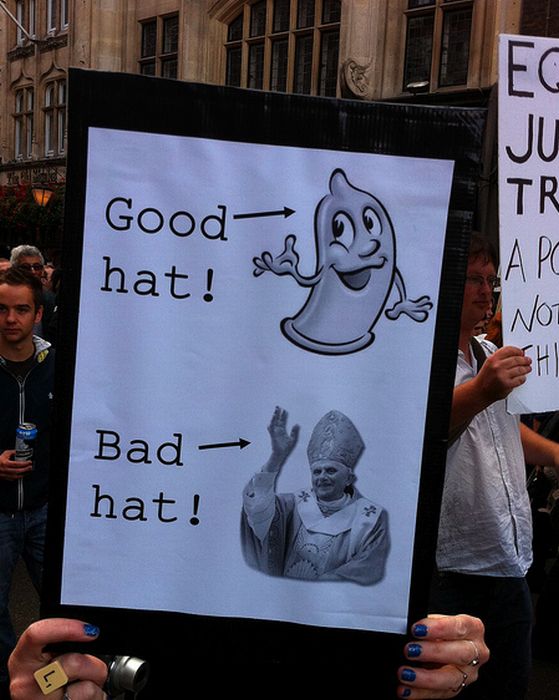 Pope Protest Signs (30 pics)