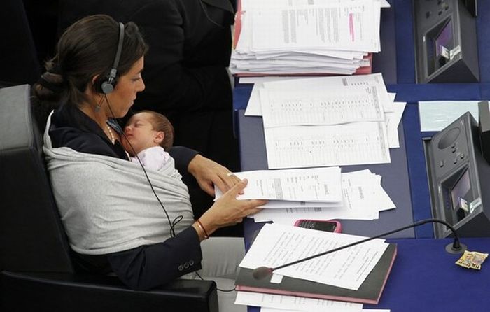 Member of European Parliament Took Her Baby to Work (10 pics)