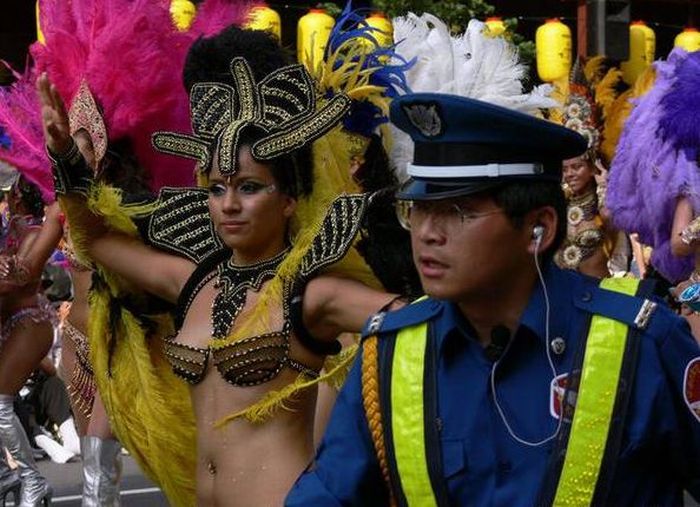 Samba Carnival in Japan (24 pics)