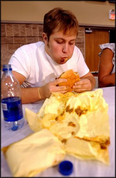Competitive Eating Pictures (24 pics)