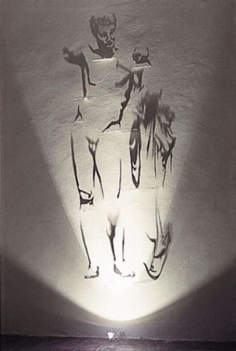 Amazing Artwork Made Out of Shades (33 pics)