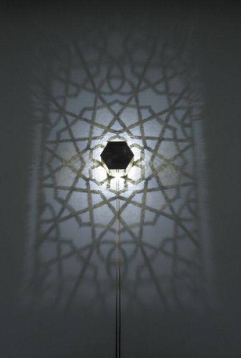 Amazing Artwork Made Out of Shades (33 pics)