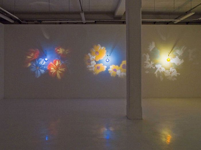 Amazing Artwork Made Out of Shades (33 pics)