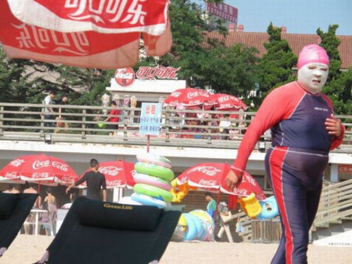 Bathing Suits for People who Are Afraid of Sunburns (8 pics)
