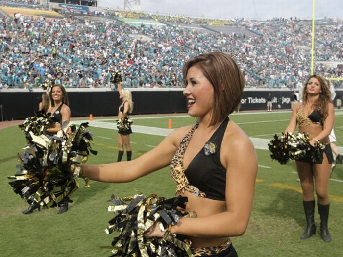 Cheerleaders (50 pics)